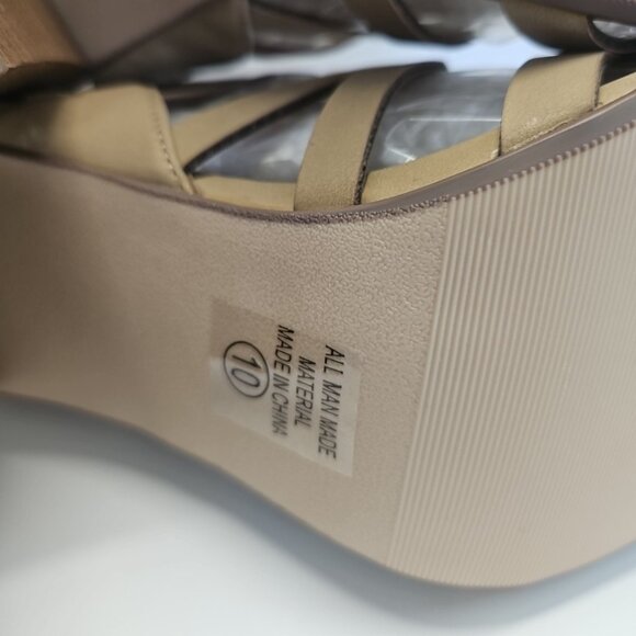 Women Size 10 Dressy Open Toe Ankle Strap Heeled Sandals Color Sand Laser Cut - Picture 8 of 8